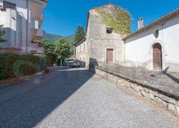 Foto 3 - Stabile - Palazzo Via San Nicola
 
32, Atina - foto 3