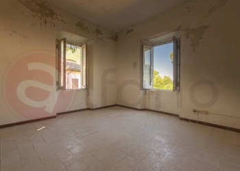 Foto 11 - Stabile - Palazzo Via San Nicola
 
32, Atina - foto 11