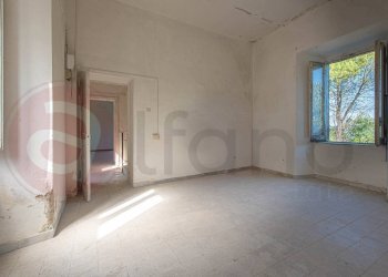 Foto 16 - Stabile - Palazzo Via San Nicola
 
32, Atina - foto 16