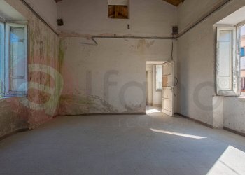 Foto 25 - Stabile - Palazzo Via San Nicola
 
32, Atina - foto 25