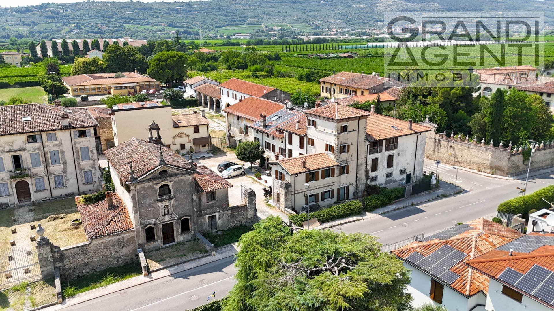 Foto 1 - Independent house via Belvedere
 
115, Verona - photo 1