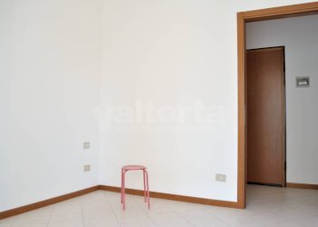 Foto 6 - Trilocale Via Volturno
 
23, Monza - foto 6