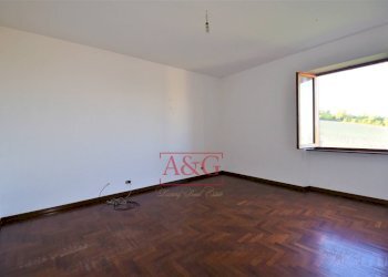 Foto 19 - Casa indipendente Via Chiavanella
 
22, Monteleone di Fermo - foto 19