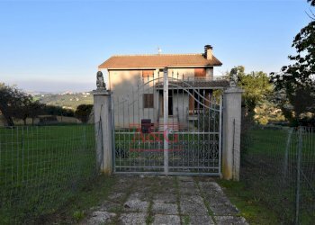 Foto 37 - Casa indipendente Via Chiavanella
 
22, Monteleone di Fermo - foto 37