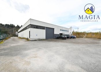 Foto 1 - Capannone 10, Maltignano - foto 1