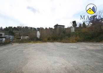 Foto 5 - Capannone 10, Maltignano - foto 5