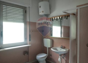 bagno con doccia - Casa indipendente SP594
 
82, Ghislarengo - foto 47