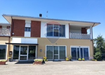 Casa all\'aperto - Locale Commerciale SP594
 
82, Ghislarengo - foto 4