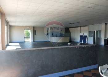 Ricezione / Lobby - Locale Commerciale SP594
 
82, Ghislarengo - foto 7