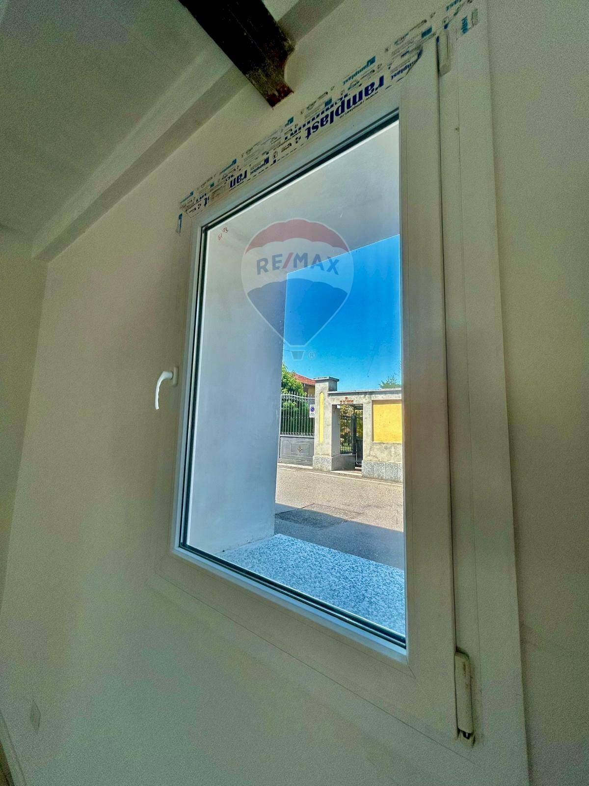 Dettagli - Two-room apartment Via Visconti
 
9, Vanzaghello - photo 3