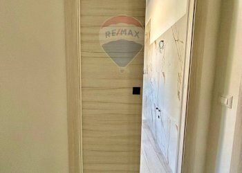 Hall / corridoio - Bilocale Via Visconti
 
9, Vanzaghello - foto 9