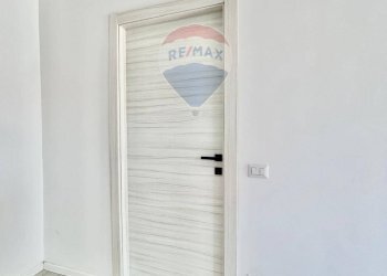 Stanza vuota - Bilocale Via Visconti
 
9, Vanzaghello - foto 10