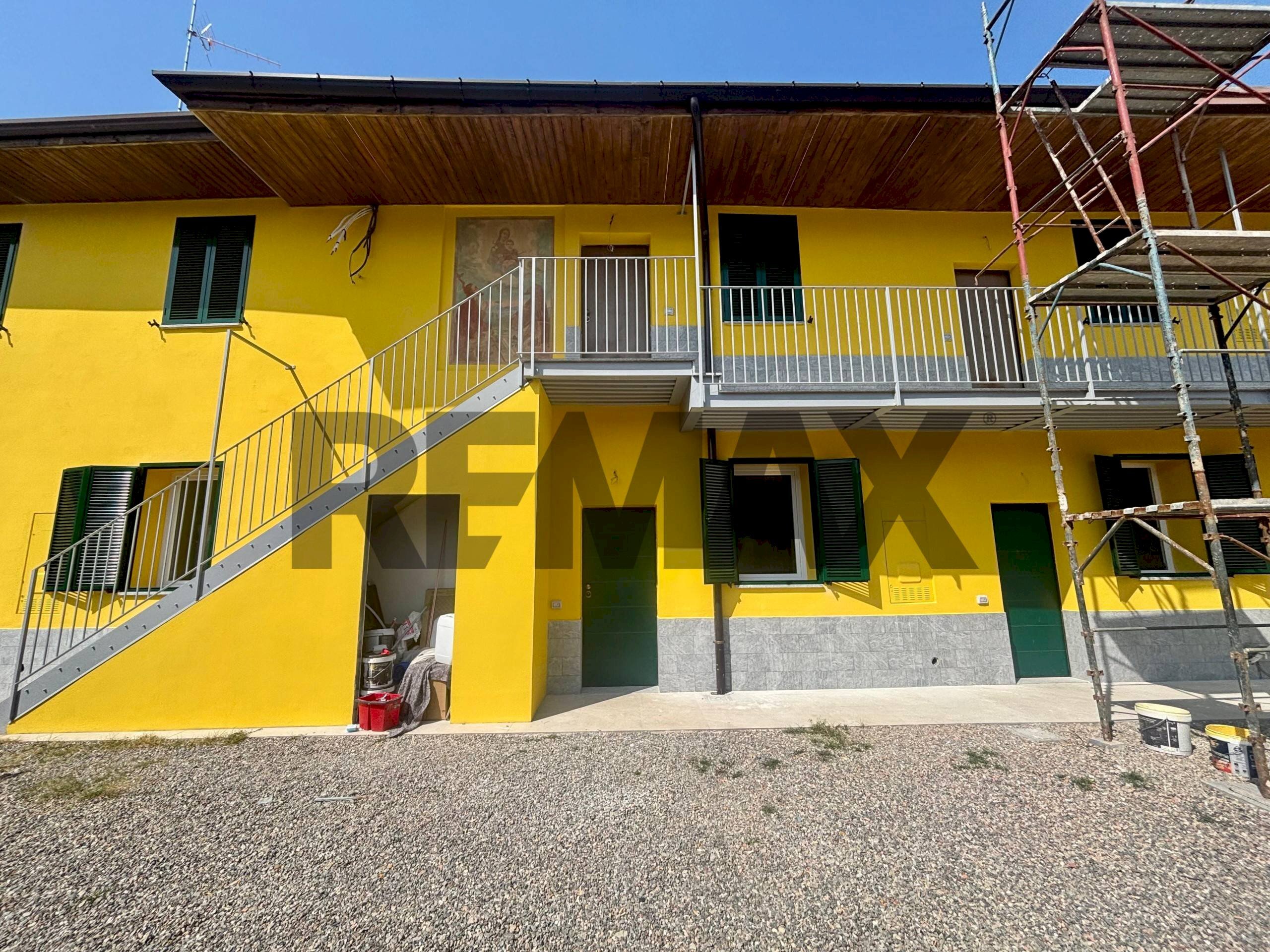 Casa all\'aperto - Three-room apartment Via Visconti
7, Vanzaghello - photo 2