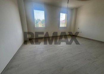 Stanza vuota - Trilocale Via Visconti
7, Vanzaghello - foto 8