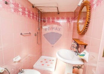 Bagno - Casa indipendente Via Bonomi
 
19, Brissago-Valtravaglia - foto 13