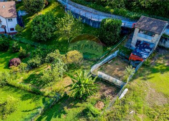 Giardino - Casa indipendente Via Bonomi
 
19, Brissago-Valtravaglia - foto 31