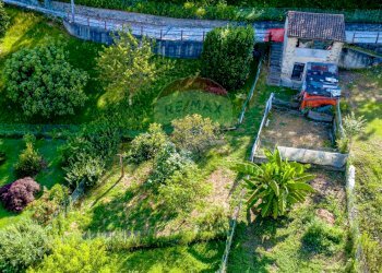 Giardino - Casa indipendente Via Bonomi
 
19, Brissago-Valtravaglia - foto 33