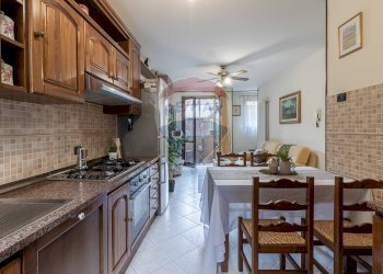 Cucina - Casa semi indipendente Via del Pozzo
 
3, Cuveglio - foto 6