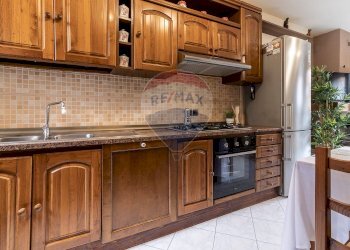 Cucina - Casa semi indipendente Via del Pozzo
 
3, Cuveglio - foto 8