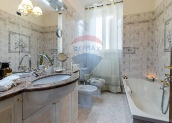 Bagno - Casa semi indipendente Via del Pozzo
 
3, Cuveglio - foto 16