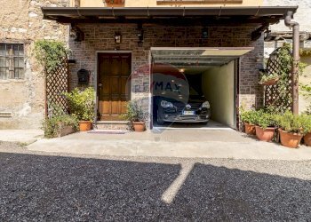 Casa all\'aperto - Casa semi indipendente Via del Pozzo
 
3, Cuveglio - foto 20