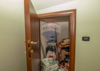 Hall / corridoio - Casa semi indipendente Via San Giovanni Bosco
 
17/19, Caltagirone - foto 7