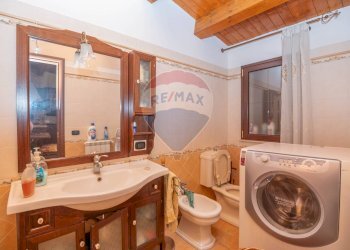 Bagno - Casa semi indipendente Via San Giovanni Bosco
 
17/19, Caltagirone - foto 8