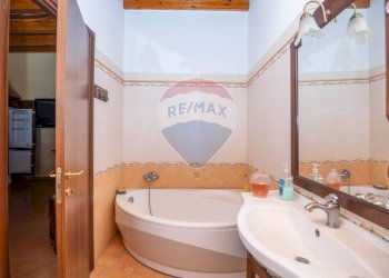 Bagno - Casa semi indipendente Via San Giovanni Bosco
 
17/19, Caltagirone - foto 9