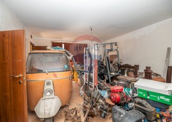 Dispensa di stoccaggio - Casa semi indipendente Via San Giovanni Bosco
 
17/19, Caltagirone - foto 23