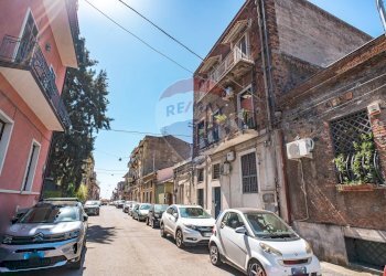 Edificio all\'aperto - Appartamento Via San Paolo
 
59, Catania - foto 24