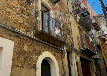 Edificio all\'aperto - Independent house Via Roccabianca
 
21, Piazza Armerina - photo 9