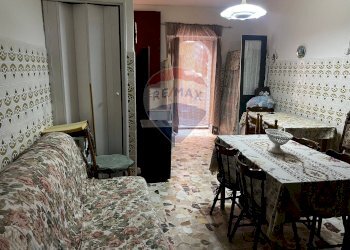 Sala da pranzo - Independent house Via Roccabianca
 
21, Piazza Armerina - photo 17