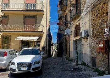 Edificio all\'aperto - Independent house Via Roccabianca
 
21, Piazza Armerina - photo 25