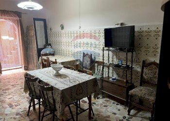 Sala da pranzo - Independent house Via Roccabianca
 
21, Piazza Armerina - photo 27