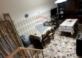 Sala da pranzo - Independent house Via Roccabianca
 
21, Piazza Armerina - photo 32