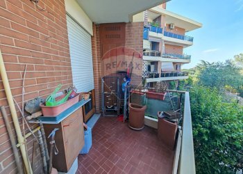 Balcone - Bilocale Via Degli Aldobrandeschi, Roma - foto 11