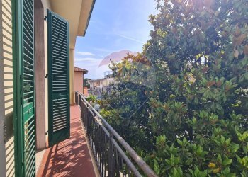 Balcone - Casa indipendente via provinciale francesca nord
25, Santa Croce sull'Arno - foto 26