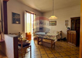 Sala da pranzo - Independent house Via Petrarca
 
14, Vinci - photo 8