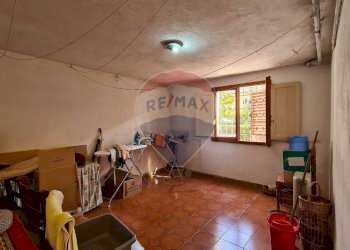 Lavanderia - Independent house Via Petrarca
 
14, Vinci - photo 38