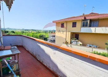 Balcone - Trilocale Via 2 settembre
 
336/A, Cerreto Guidi - foto 27