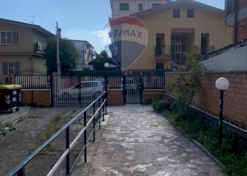 Terrazza - Bilocale VIA VINCENZO MONTI
 
38, Guidonia Montecelio - foto 4