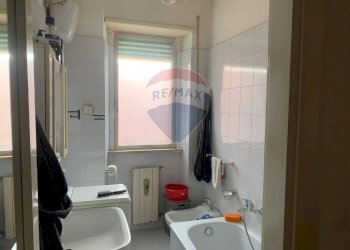 Bagno - Bilocale VIA VINCENZO MONTI
 
38, Guidonia Montecelio - foto 10