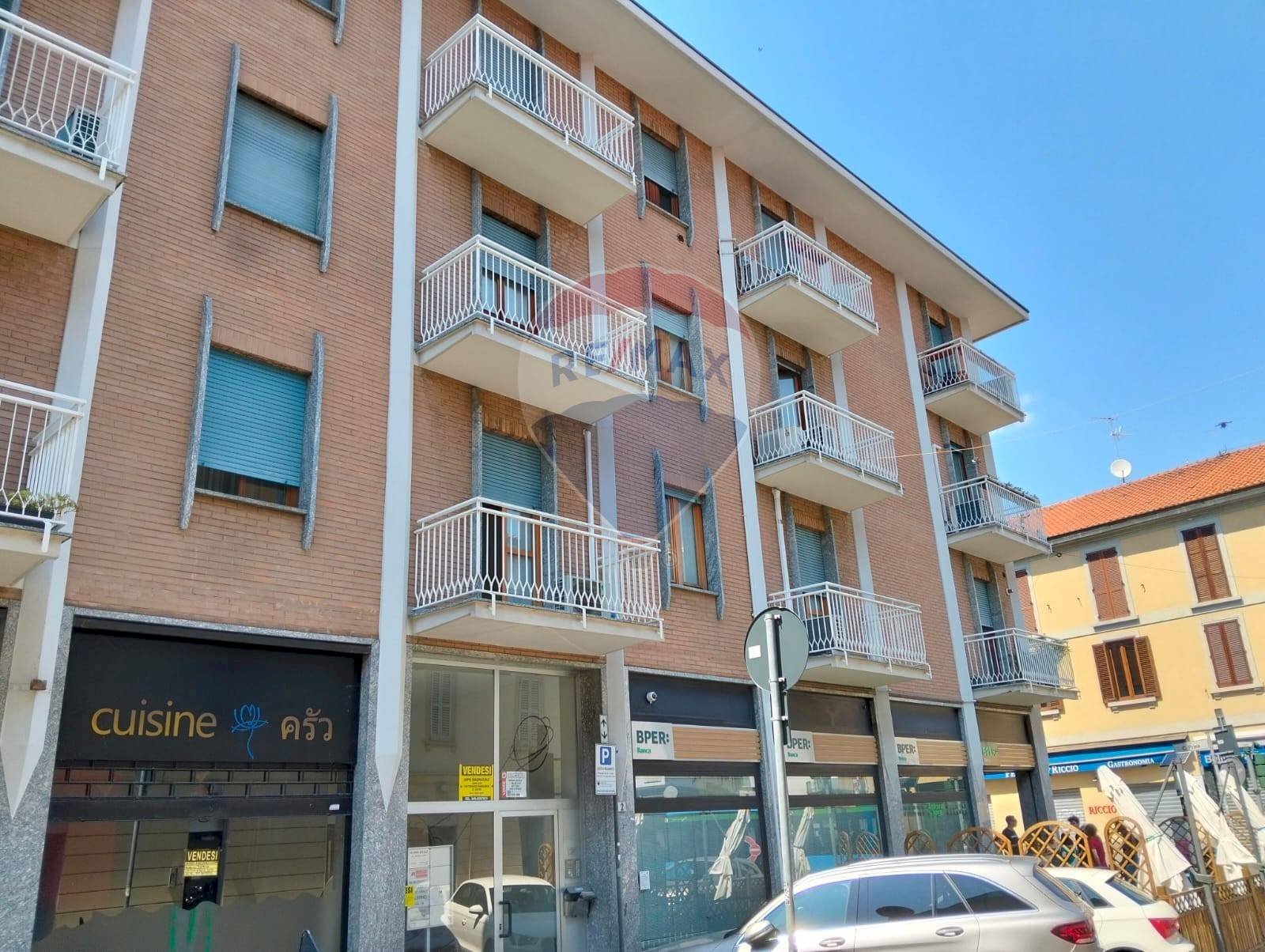 Edificio all\'aperto - Locale Commerciale via parravicini
 
2, Monza - foto 2