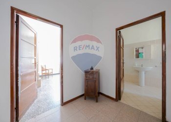 Hall / corridoio - Casa semi indipendente Via Giuseppe Garibaldi
11, Ostellato - foto 11