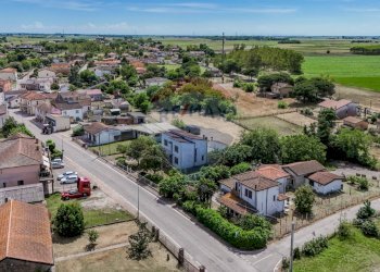 Edificio all\'aperto - Villa Mesola - foto 31