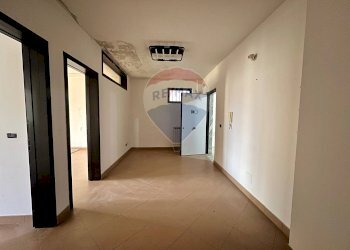 Hall / corridoio - Bilocale Via Francesco Lungano
 
13, Santa Maria Capua Vetere - foto 22