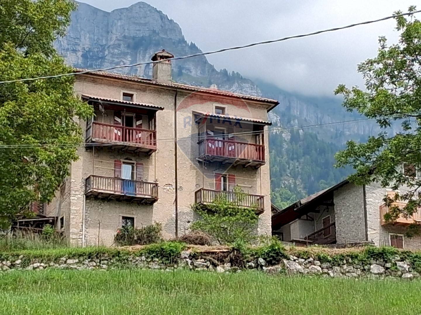 Edificio all\'aperto - Semi-detached house aune, Sovramonte - photo 1