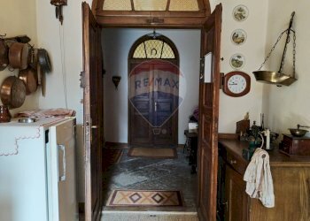 Hall / corridoio - Casa semi indipendente aune, Sovramonte - foto 10