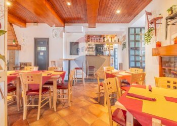 Sala da pranzo - Commercial Premises Montecavallo
87, Monte Romano - photo 13