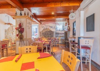 Sala da pranzo - Commercial Premises Montecavallo
87, Monte Romano - photo 16